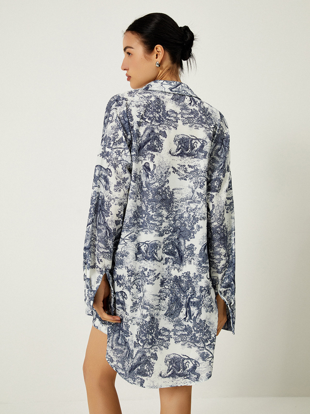Çiçek Desenli Üç Parçalı Şort Takımı