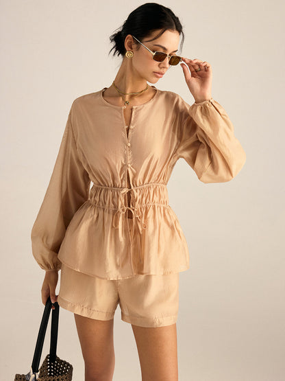 Tencel Kumaştan Bağlamalı Bel Detaylı Bluz Ve Şort Takımı