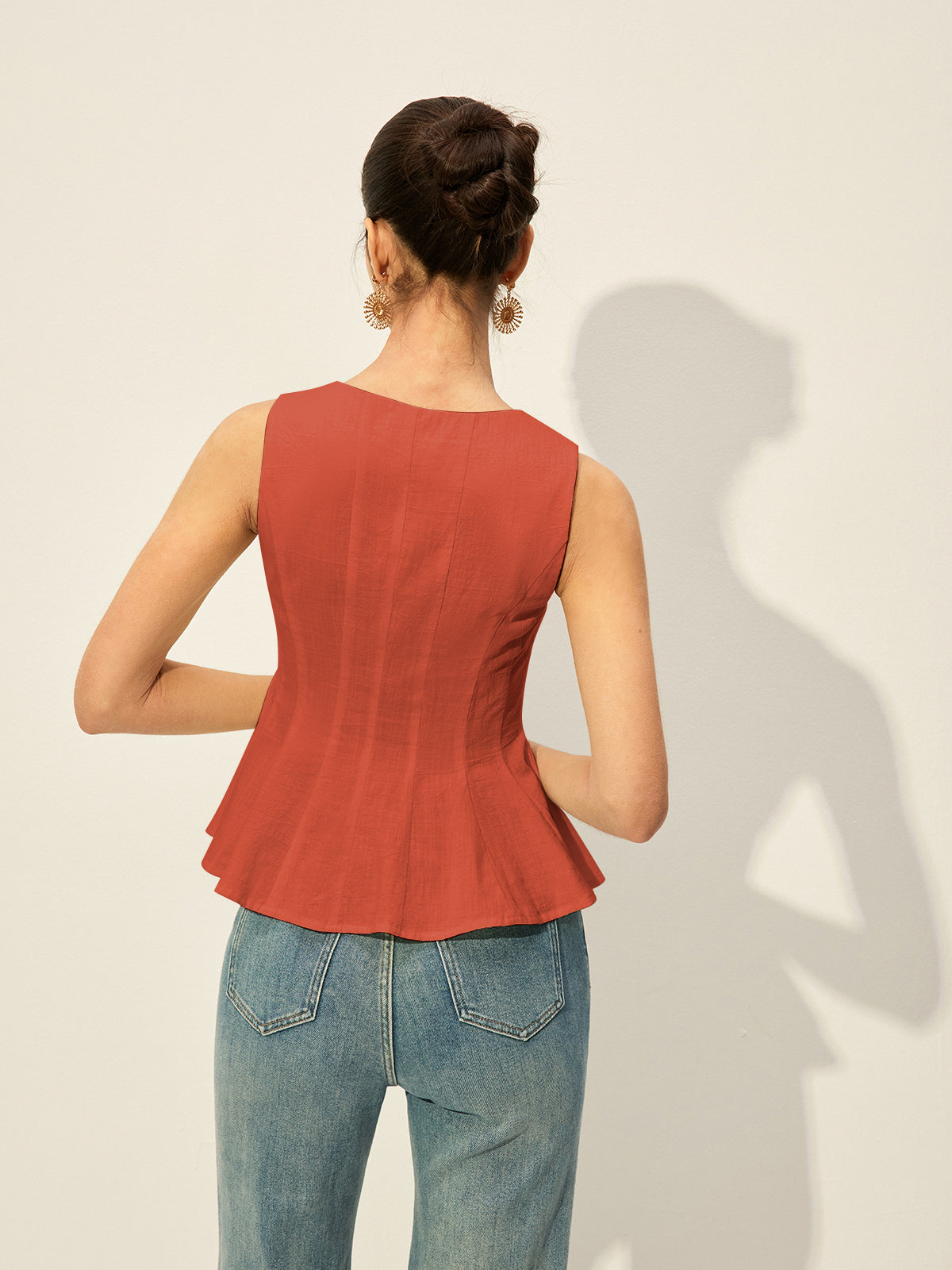 Kare Yakalı, Düğmeli, Peplum Detaylı Bluz