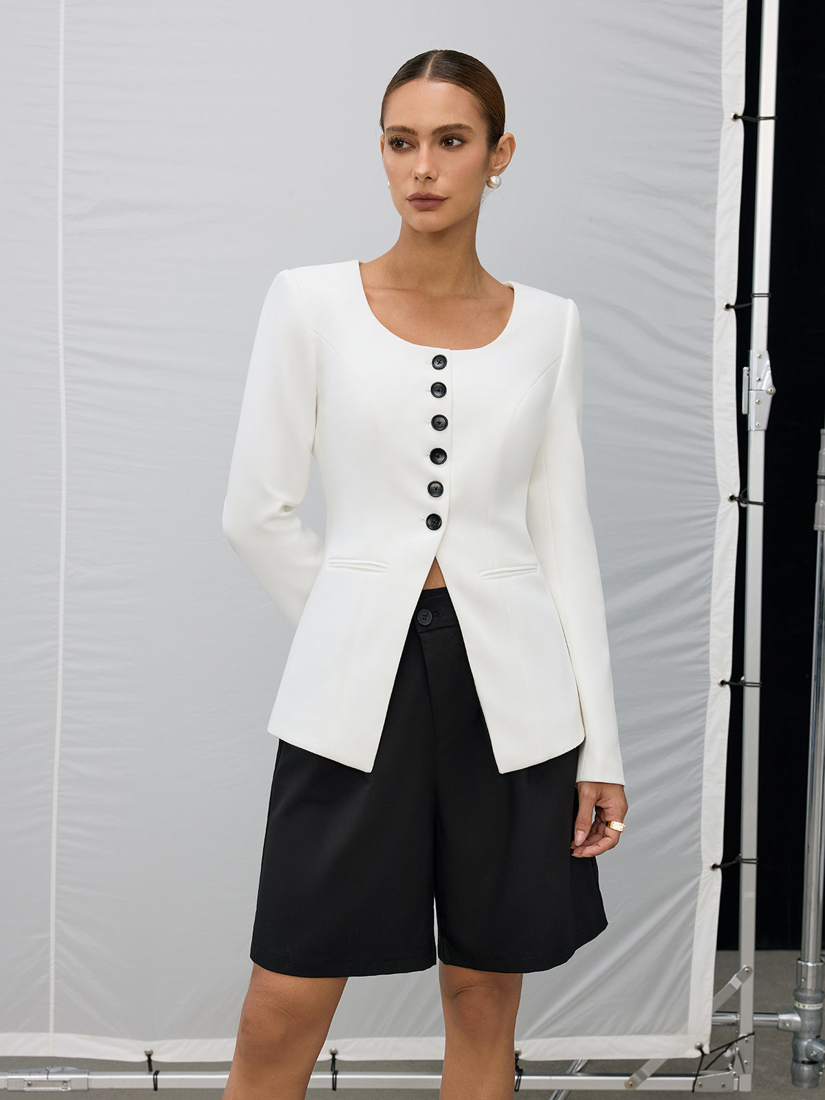 Kare Yakalı Düğmeli Blazer Ceket