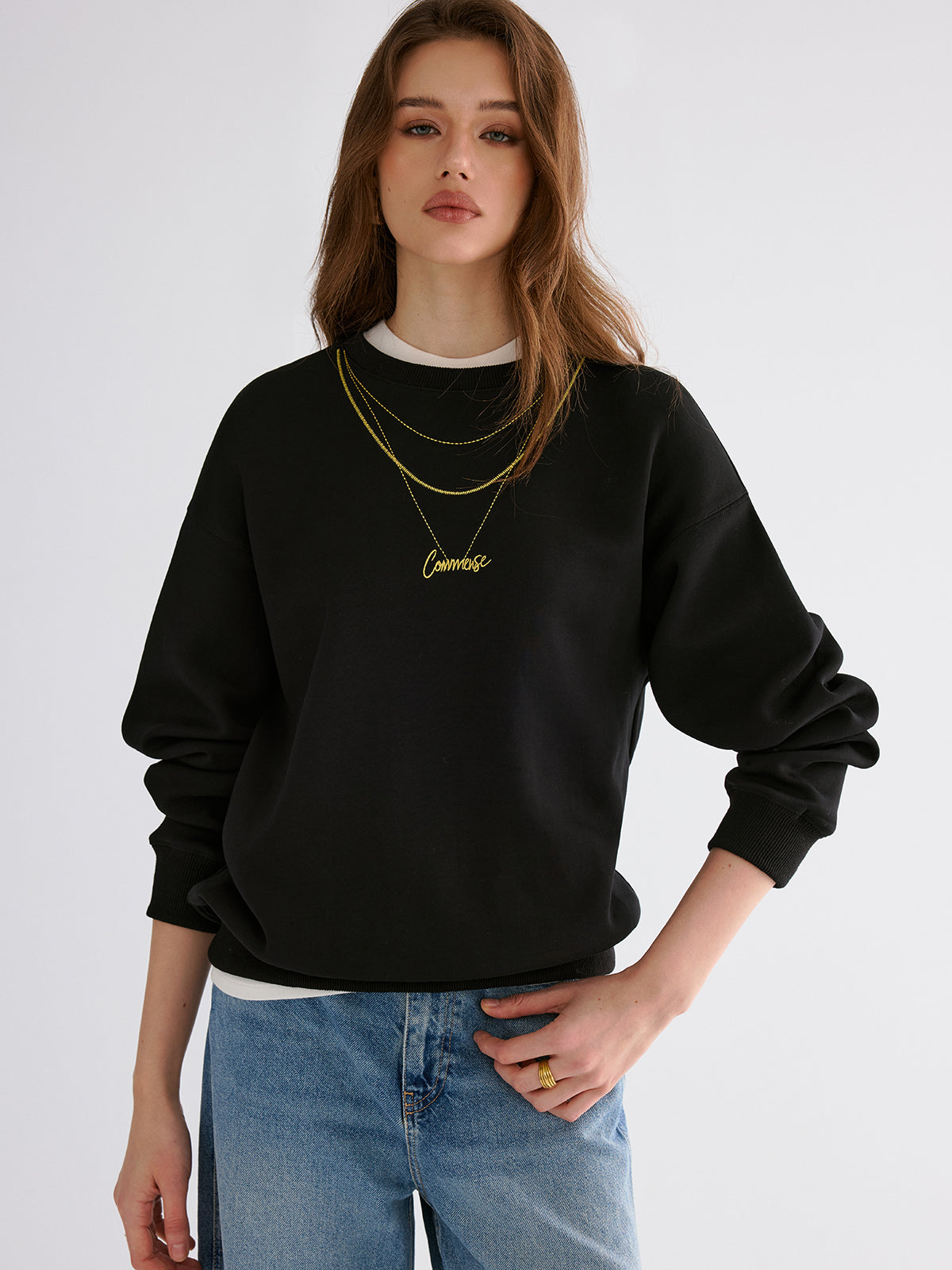 Altın Zincir İşlemeli Sweatshirt