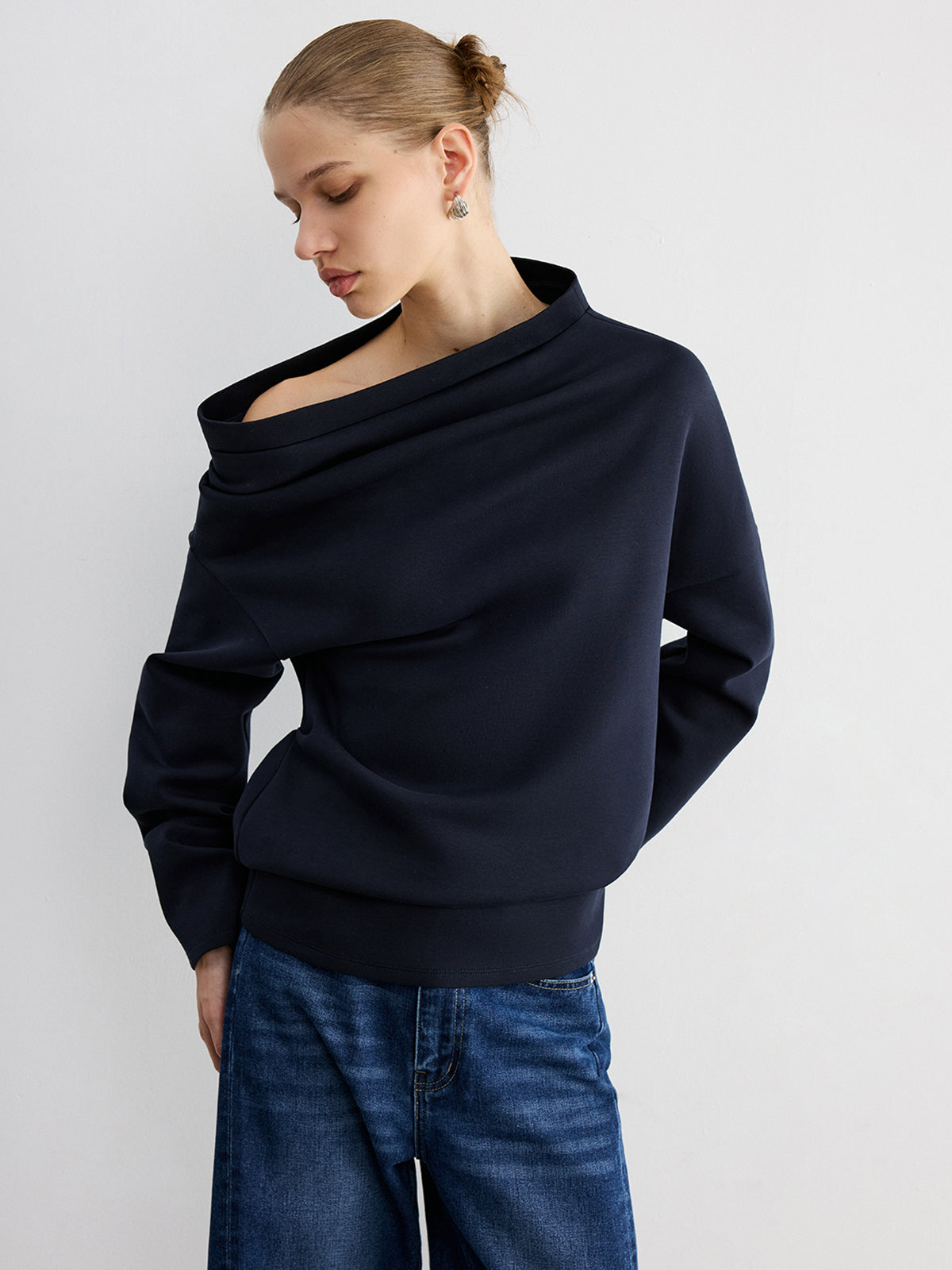 Omuzları Açık Pamuk Karışımlı Sweatshirt
