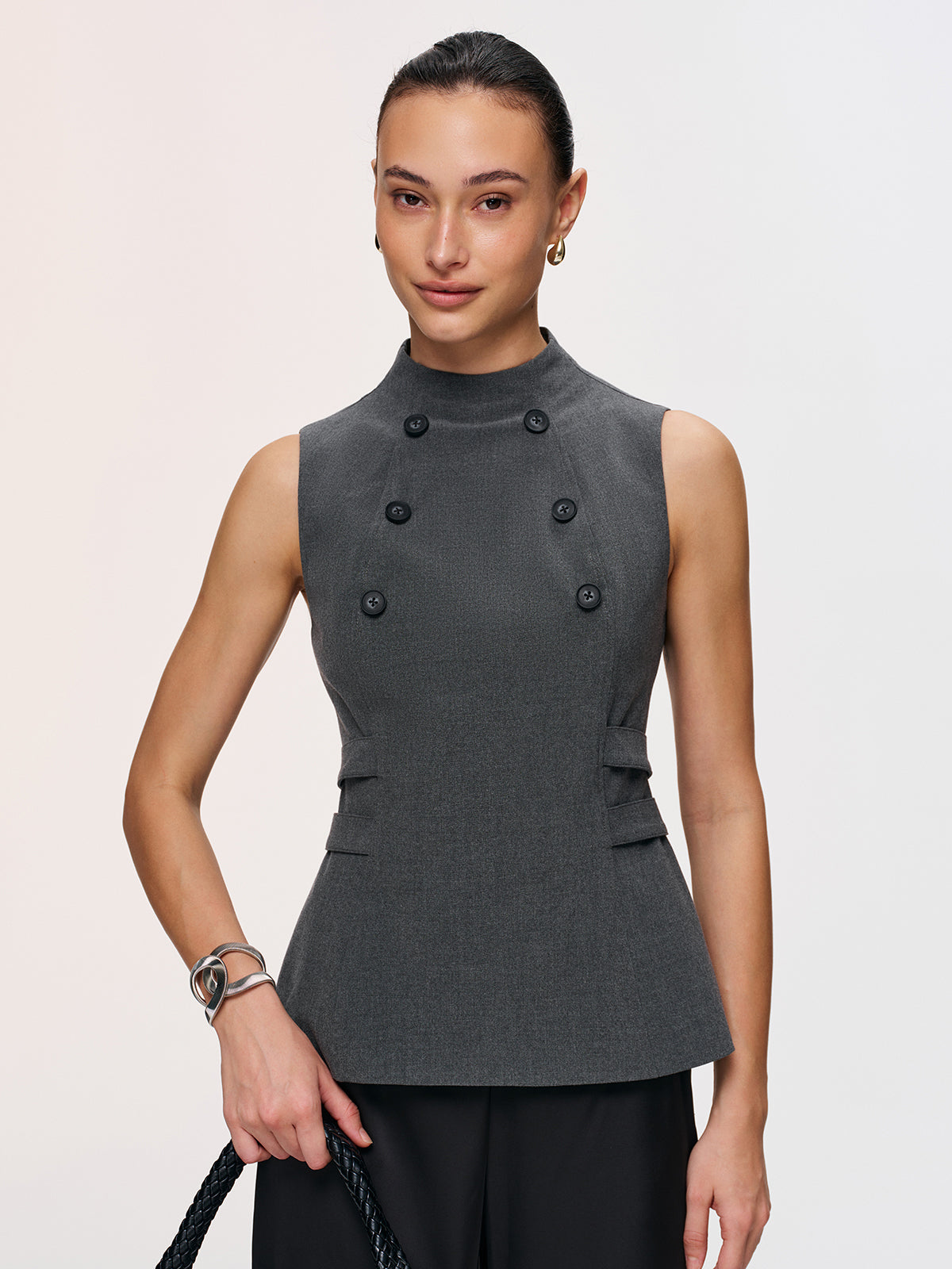 Düğme Detaylı Kolsuz Peplum Yelek