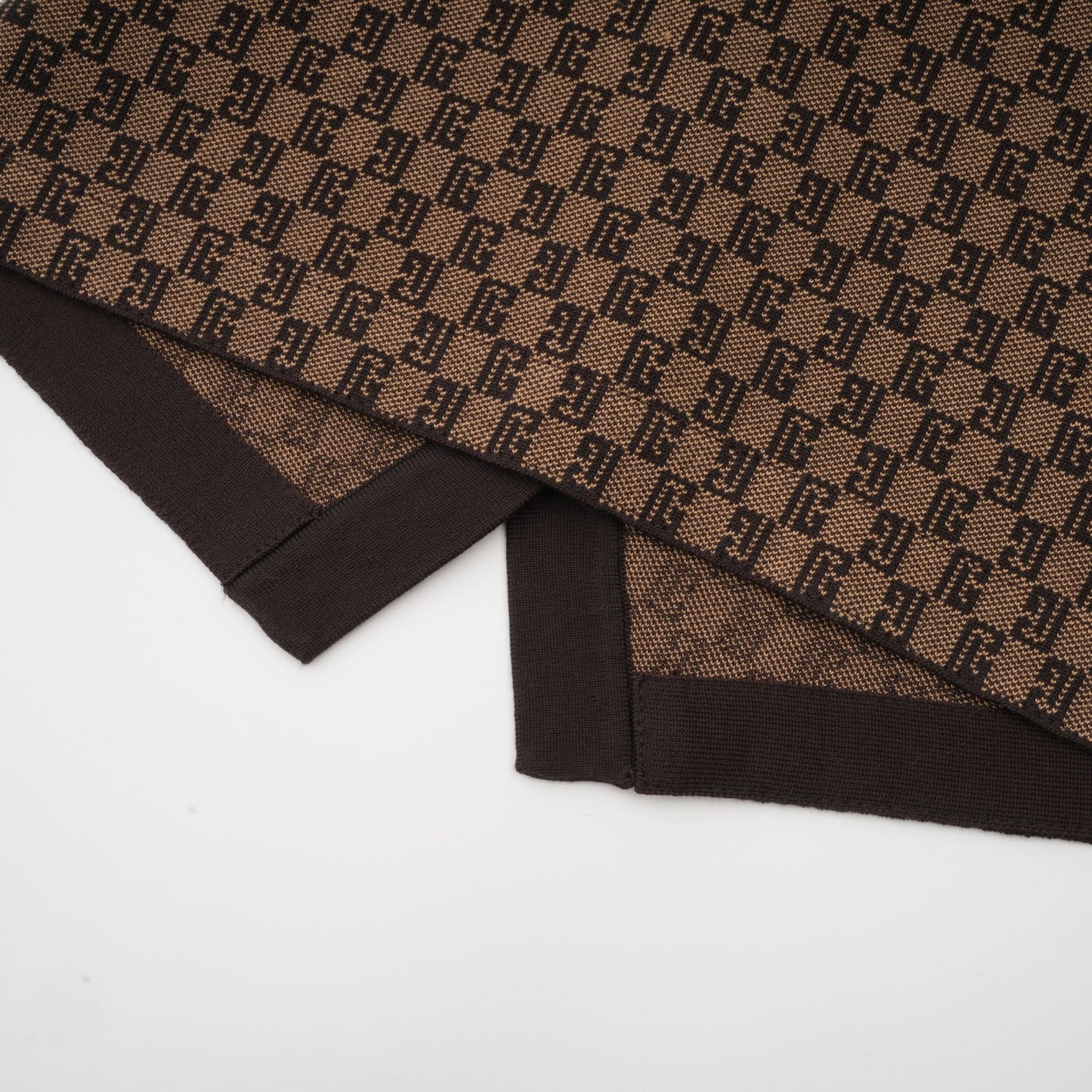 Cyrielle Monogram Jakarlı Üst ve Pantolon Takımı