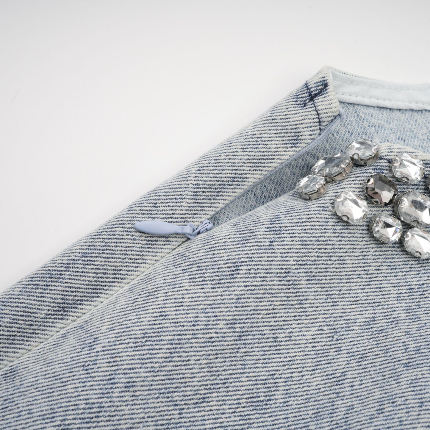 Daphné Mavi Kristal Detaylı Kolsuz Denim Mini Elbise