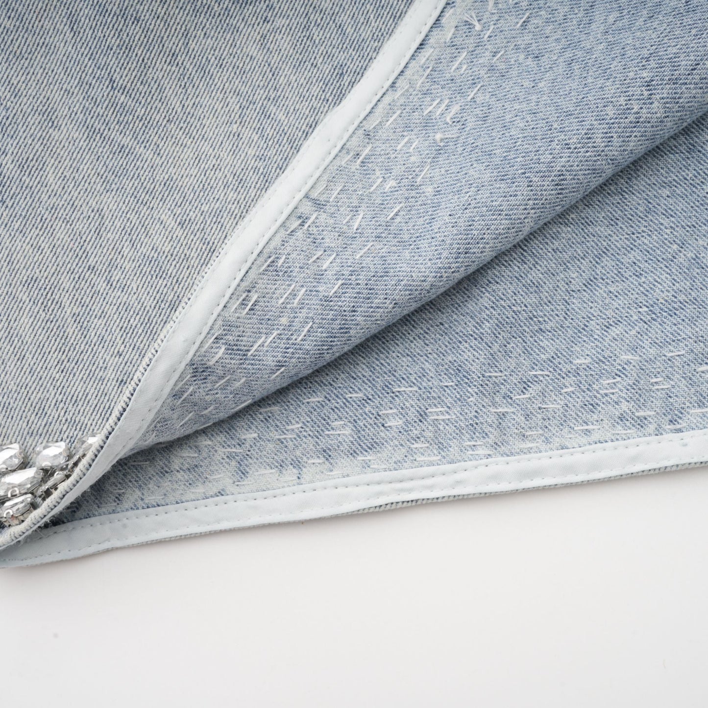 Daphné Mavi Kristal Detaylı Kolsuz Denim Mini Elbise