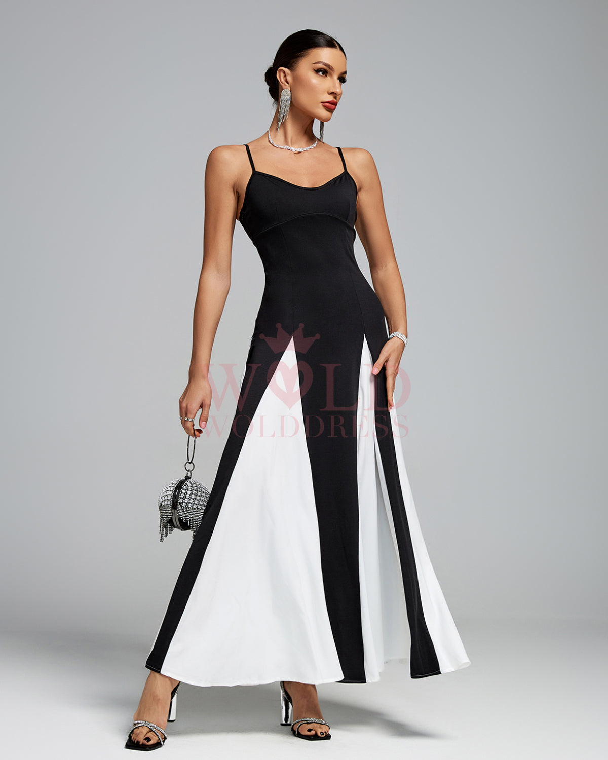 Siyah Beyaz Slip Maxi Elbise