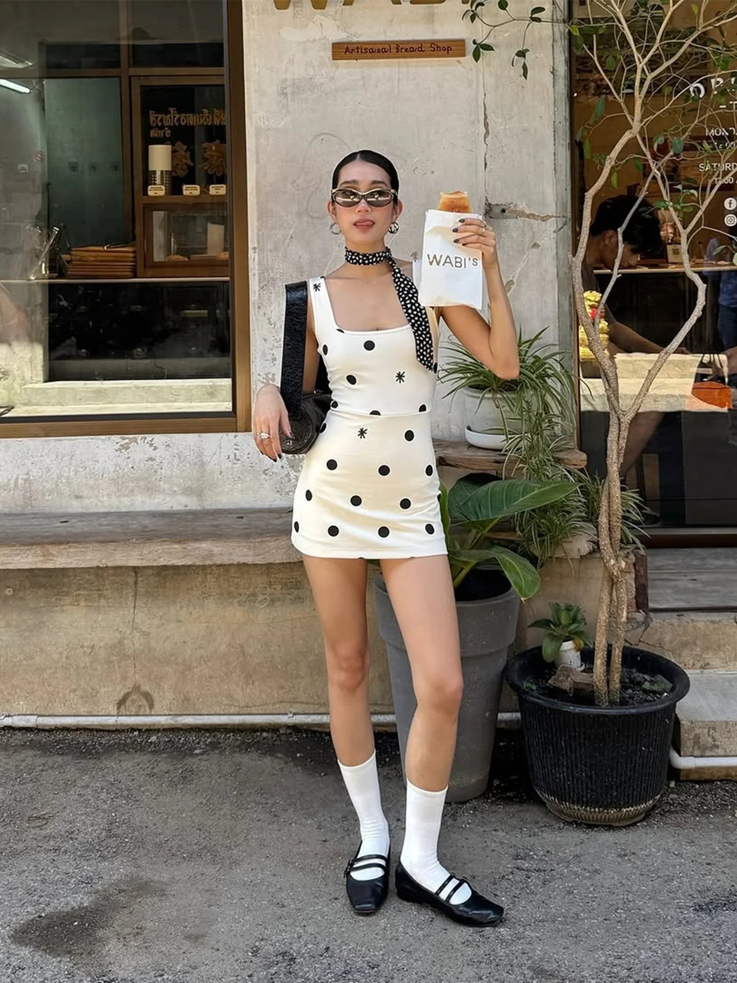 Annaleigh Puantiyeli Midi Elbise