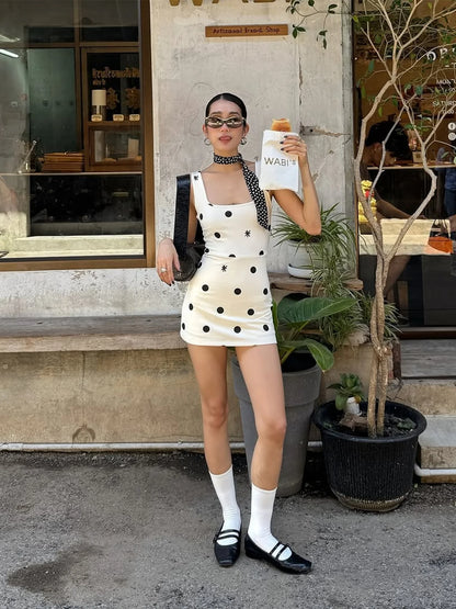 Annaleigh Puantiyeli Midi Elbise